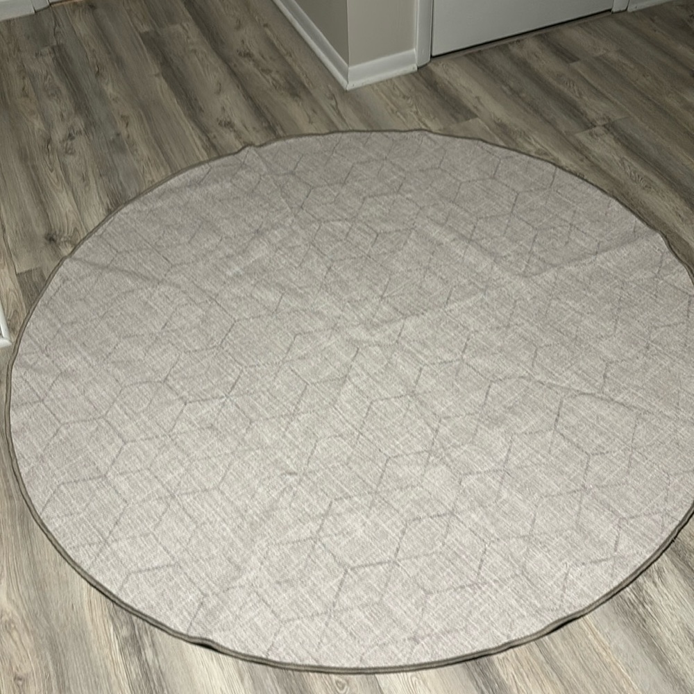Ruggable Prisma Monochrome Rug 6’ Round